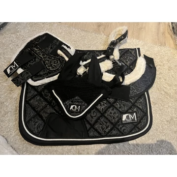 Black rexin set